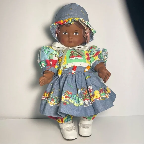 Daisy Kingdom 12" Vintage Dark Skinned Rosie Doll and Extra Outfit - Picture 5 of 9